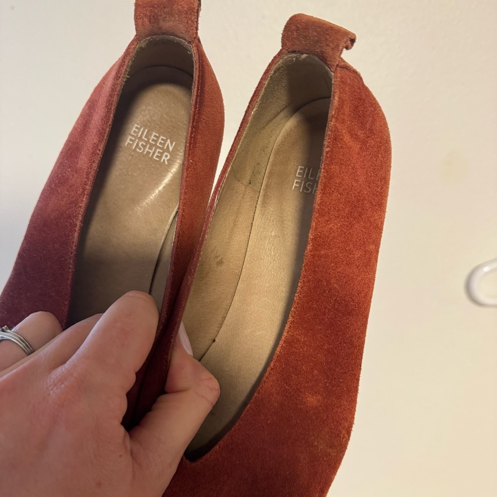 Eileen Fisher Women's Terracotta Suede Flats